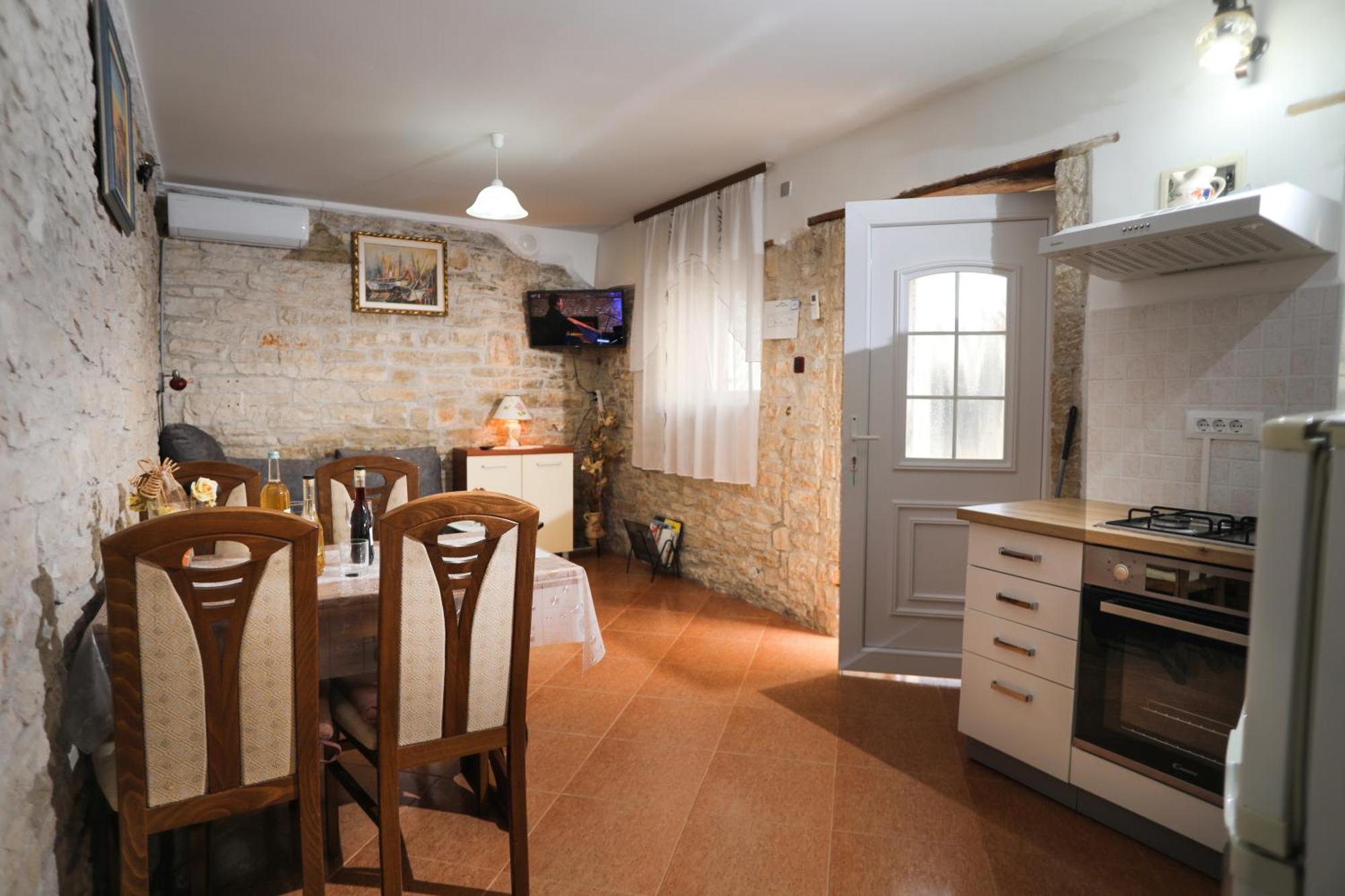 Apartments Faris Kanfanar Εξωτερικό φωτογραφία