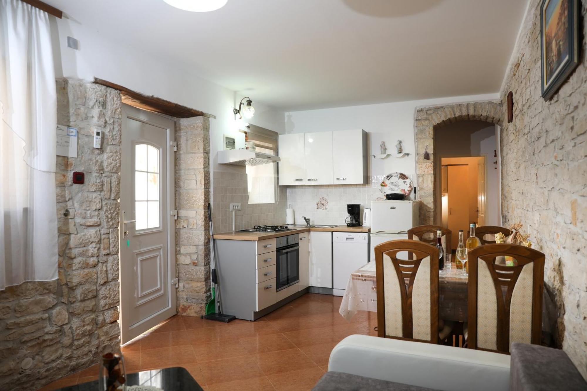 Apartments Faris Kanfanar Εξωτερικό φωτογραφία