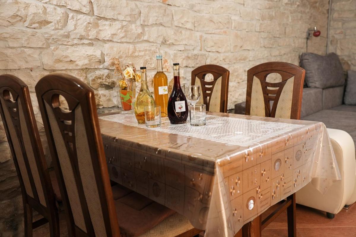 Apartments Faris Kanfanar Εξωτερικό φωτογραφία