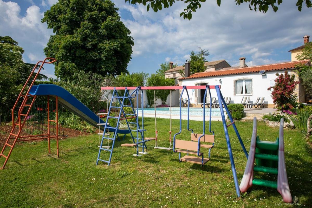 Apartments Faris Kanfanar Εξωτερικό φωτογραφία