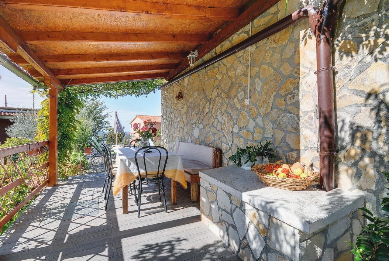 Apartments Faris Kanfanar Εξωτερικό φωτογραφία